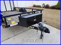 2.31 cu. Ft. Steel Trailer Tongue Tool Storage Box Weatherproof Lock & Keys New