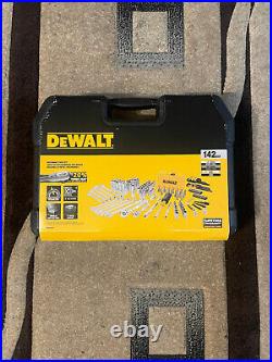 DEWALT 142Pc Mechanics Toolbox (DWMT45425)