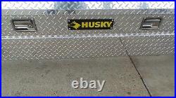 HUSKY Aluminum Full Size Crossbed Truck Tool Box (G118193-1 JOO LOC. GGG FLR)