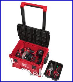 Milwaukee PACKOUT Rolling Tool Box 22 in. 250 lb Weight Capacity Tray Latches