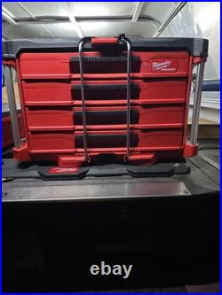 Milwaukee Packout 4-Drawer Tool Box (48-22-8444) Milwaukee Packout 4-Drawer Tool Box (48-22-8444)